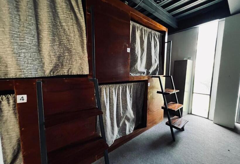 ペンション Aldea Tzunun