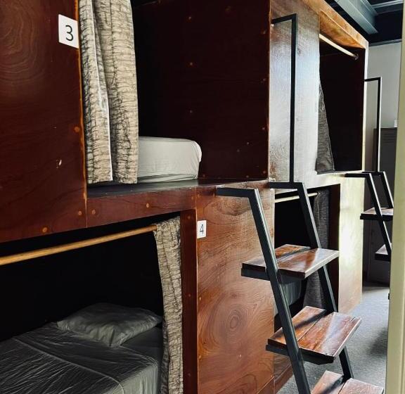 ペンション Aldea Tzunun