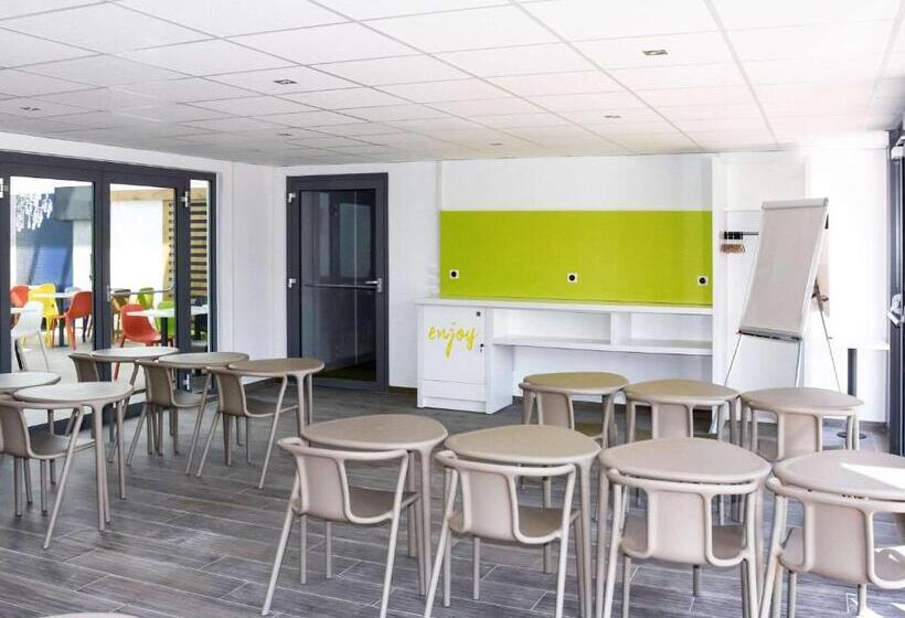 فندق Ibis Budget Langres
