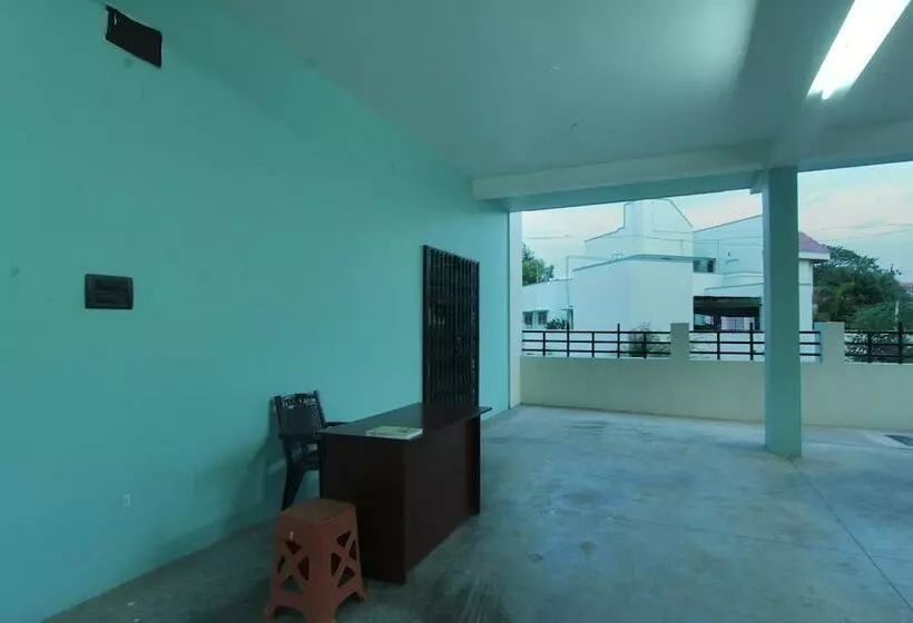 Hotelli Oyo 18456 Anugraha Vasantham
