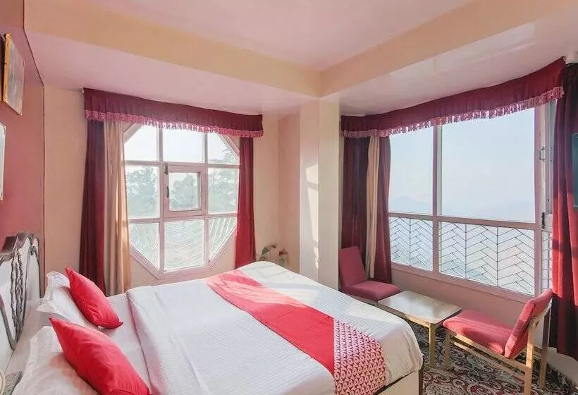 هتل Oyo 22748 Barowalia Resorts