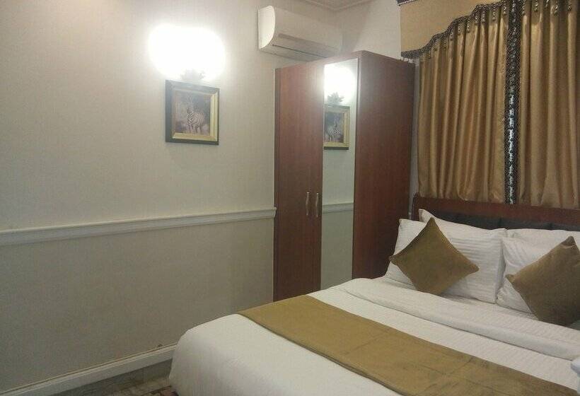 هتل Vanessa Paris