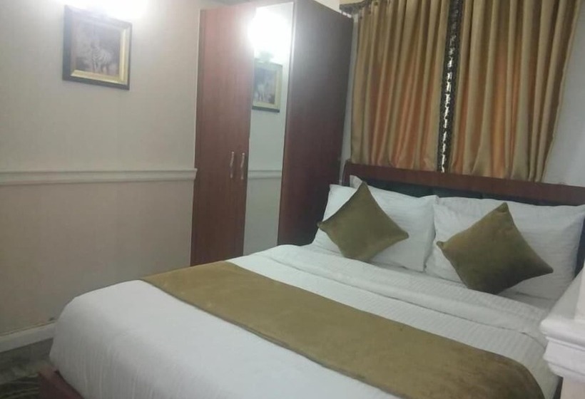 هتل Vanessa Paris