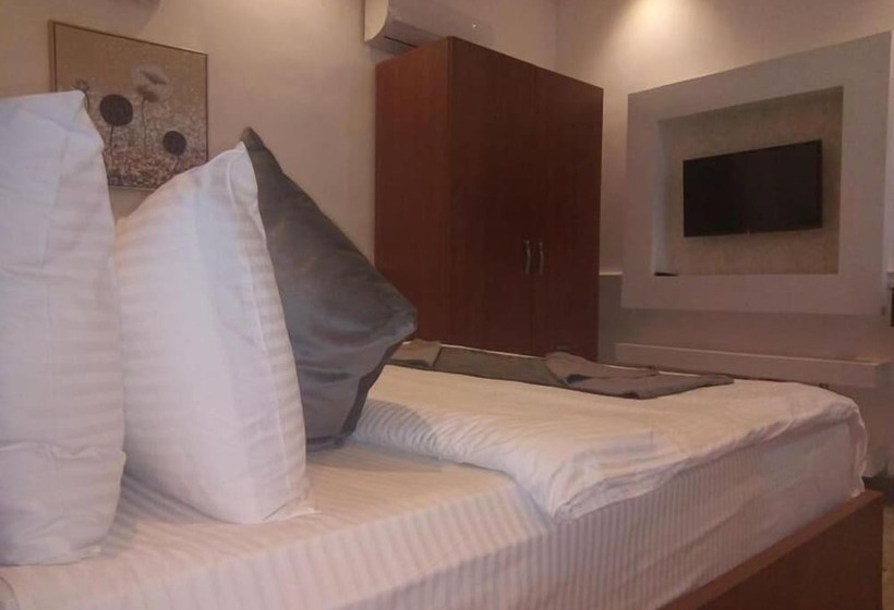 هتل Vanessa Paris