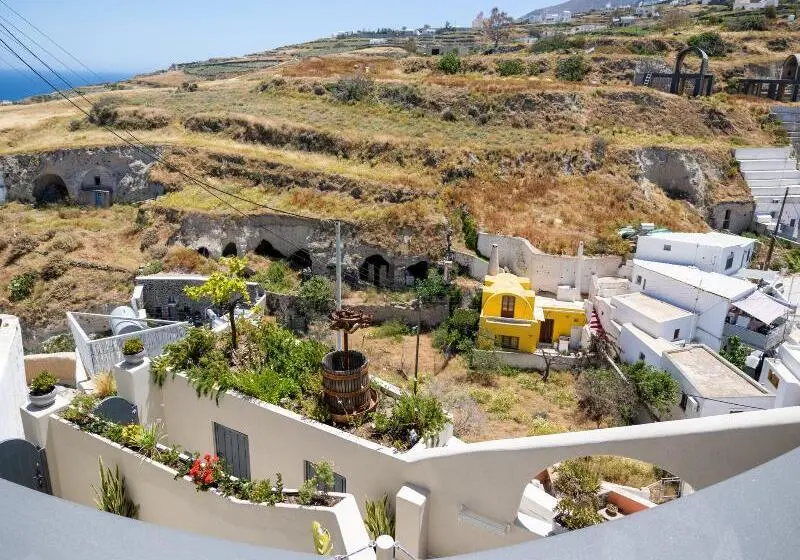 ホテル Hotiday Santorini Mesaria