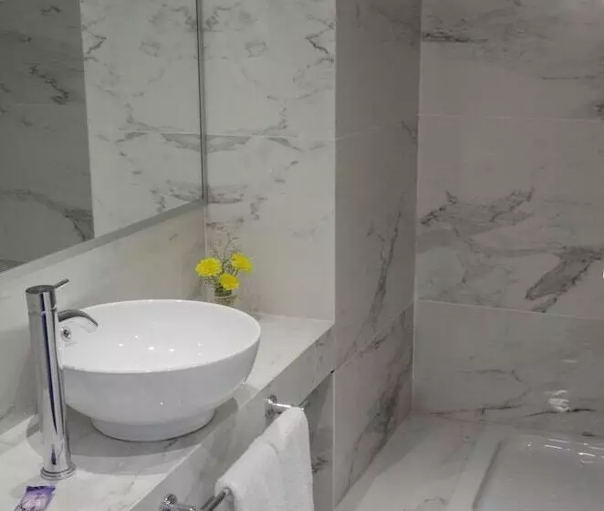 Avellaneda Aparts & Suites