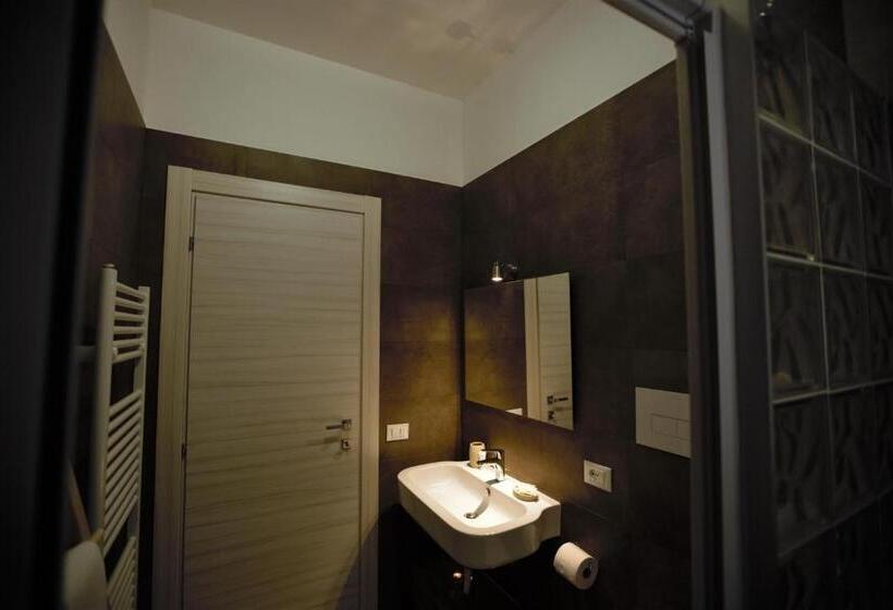 צימר Phalanthos Taranto