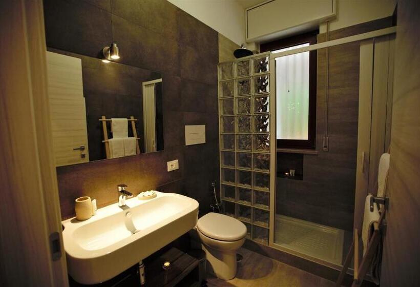 צימר Phalanthos Taranto