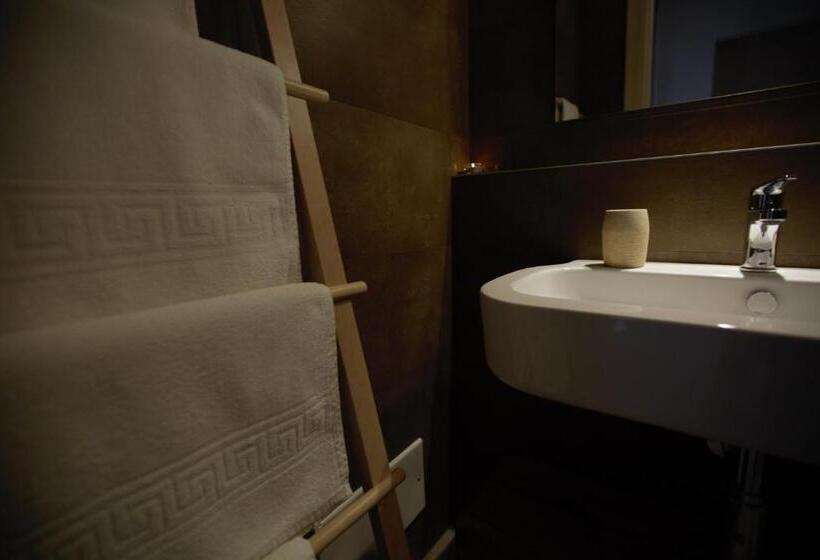 צימר Phalanthos Taranto