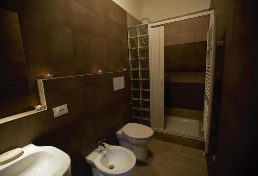 צימר Phalanthos Taranto