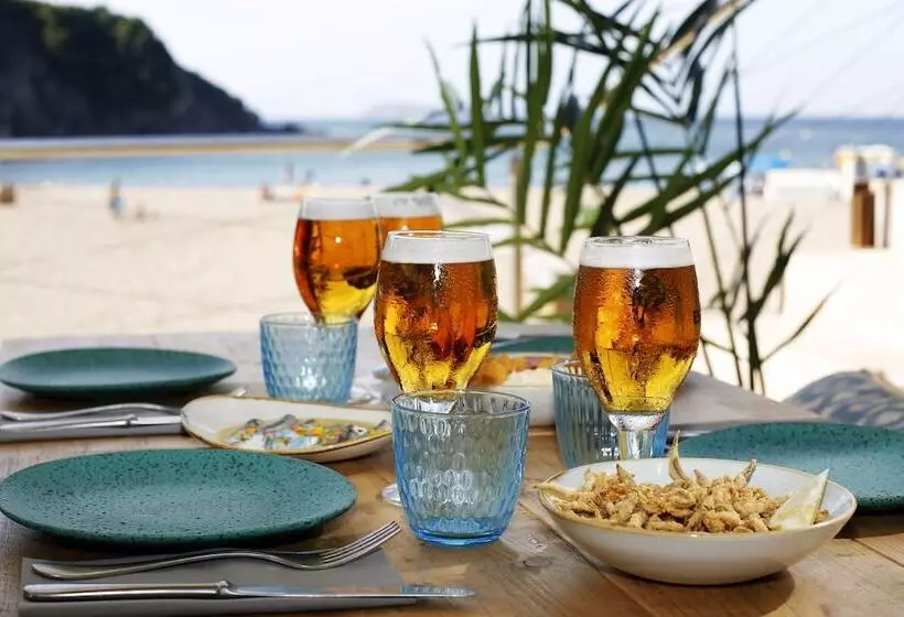 ホテル Hostal Ses Negres