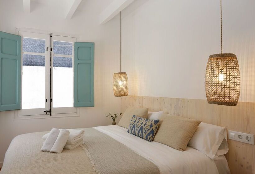 Отель Hostal Ses Negres