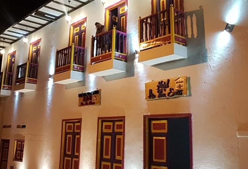 בית מלון כפרי La Tia Emiss