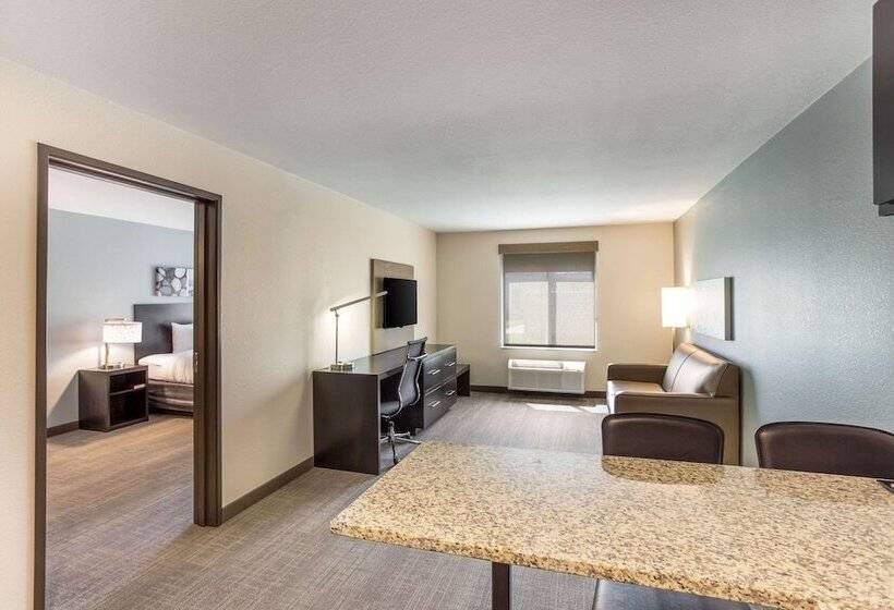 בית מלון כפרי Mainstay Suites Logan Ohio Hocking Hills