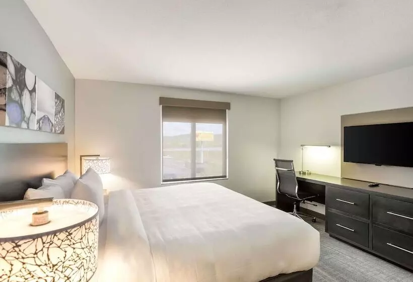 Hotelli Mainstay Suites Logan Ohio Hocking Hills