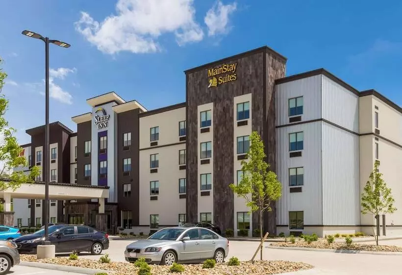 Hotelli Mainstay Suites Logan Ohio Hocking Hills