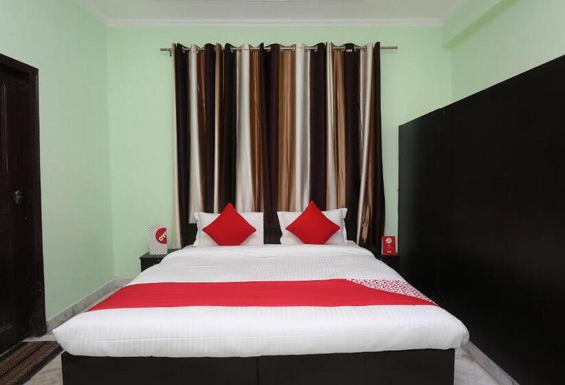 호텔 Oyo 18669 Shree Palce