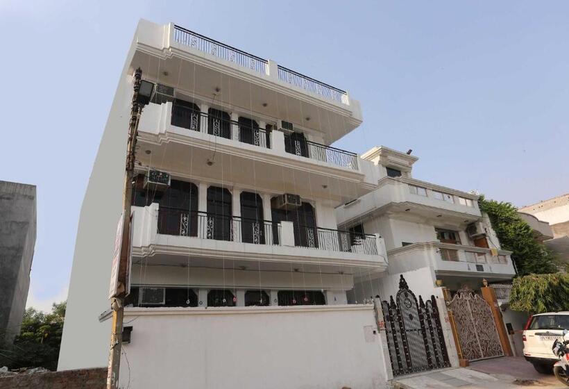 호텔 Oyo 18669 Shree Palce