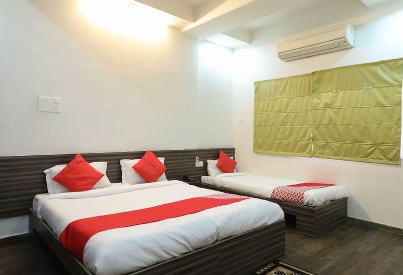 Hotel Oyo 22903 Sukoon Service Apartments