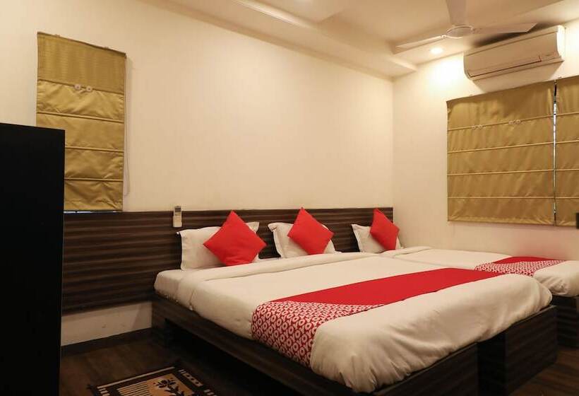 Hotel Oyo 22903 Sukoon Service Apartments