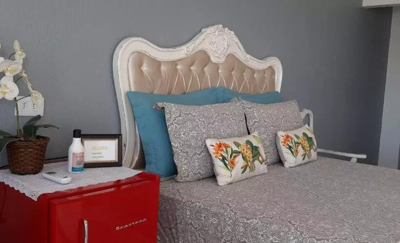 هتل Pousada Cris Garden Bed&breakfast