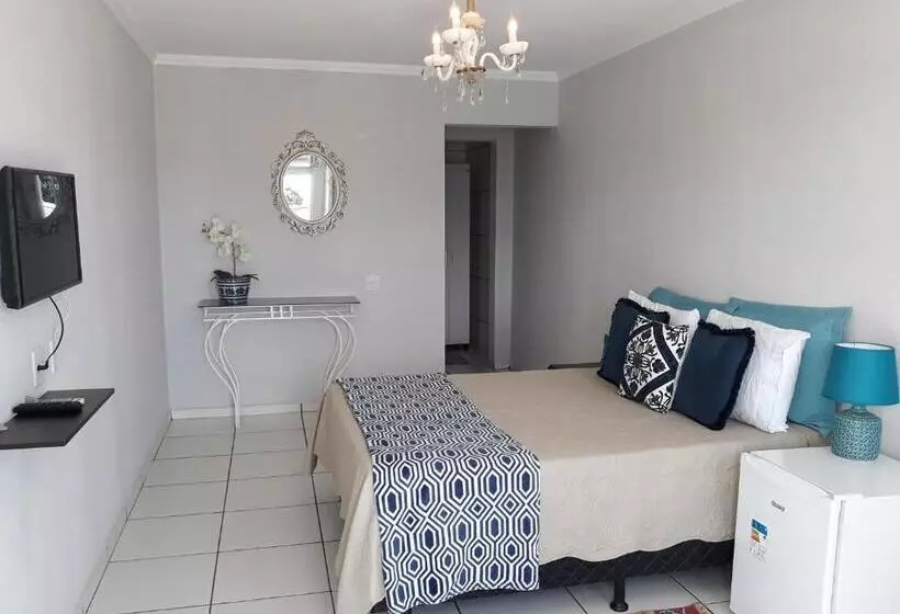 هتل Pousada Cris Garden Bed&breakfast