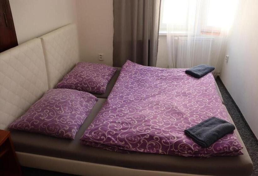 فندق U Betty   Ostrava Centrum