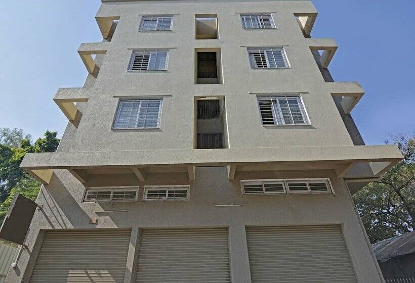 Oyo 22827 Hotel Prafulla