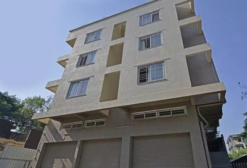 Oyo 22827 Hotel Prafulla