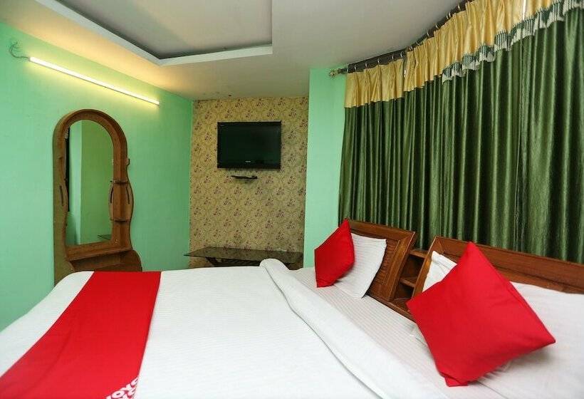 Oyo 9452 Hotel Moonlight