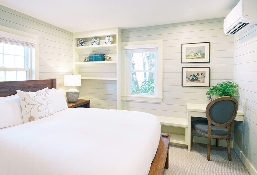 ユースホステル The Red Fox Inn & Tavern