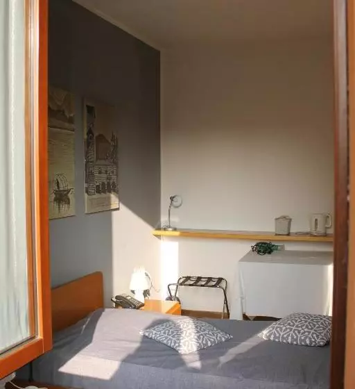 ホテル Albergo La Scaletta