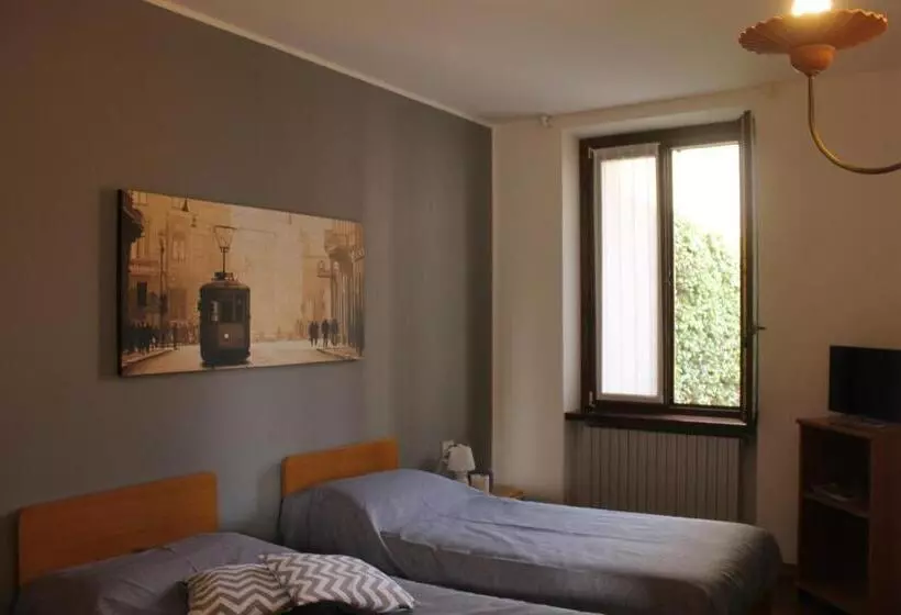 ホテル Albergo La Scaletta