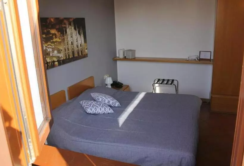 ホテル Albergo La Scaletta