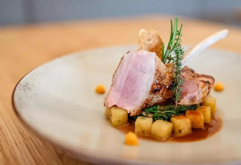 Hotelli Oberhauser Hütte Rodenecker   Lüsner Alm