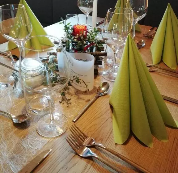 Hotelli Oberhauser Hütte Rodenecker   Lüsner Alm