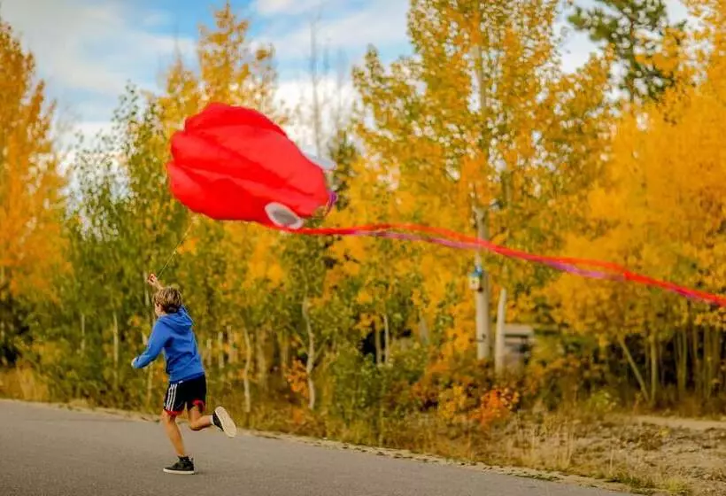 Hotelli Ymca Of The Rockies   Snow Mountain Ranch