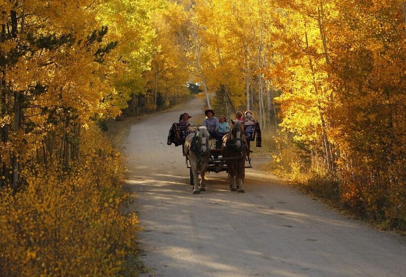 ホテル Ymca Of The Rockies   Snow Mountain Ranch