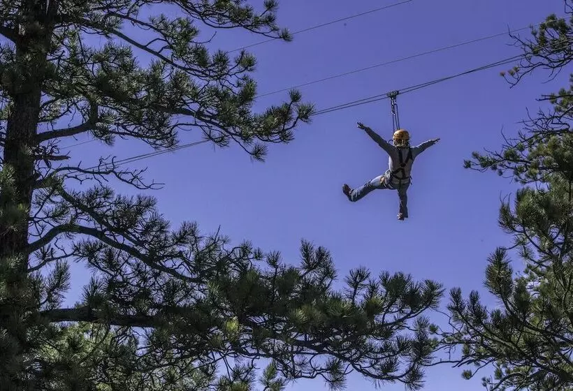 Hotelli Ymca Of The Rockies   Snow Mountain Ranch
