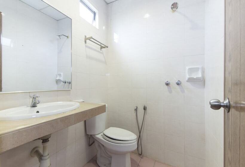 Oyo 484 Comfort Hotel Kapar