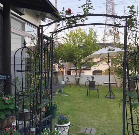 پانسیون Guest House Rokumano