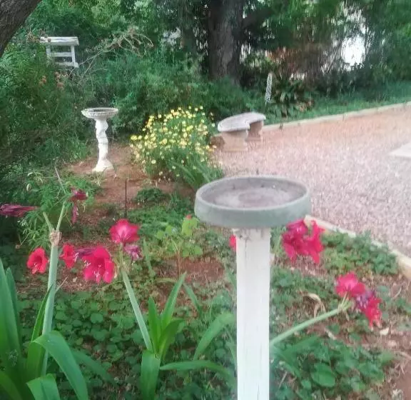 Majatalo Mulberry Place