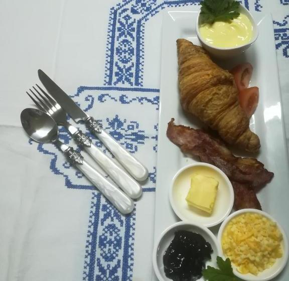 膳宿费 Mulberry Place