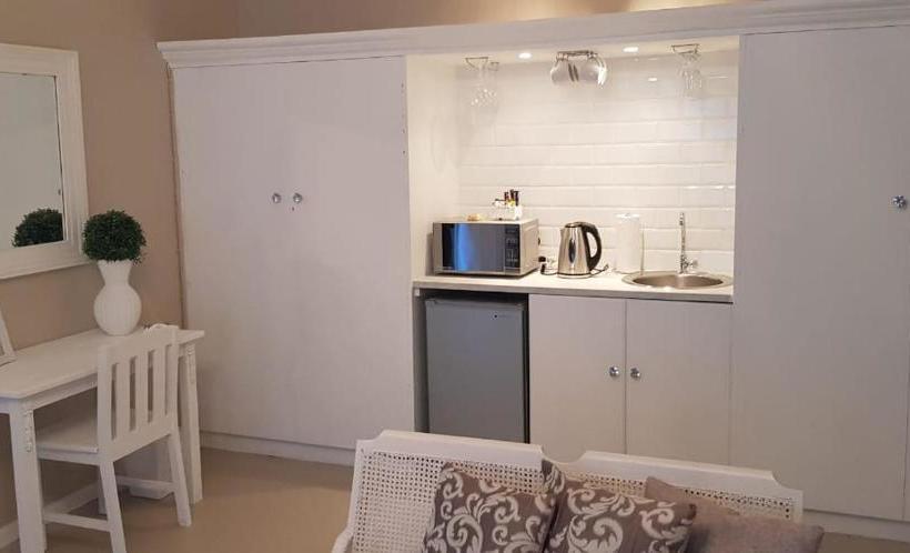 膳宿费 Mulberry Place