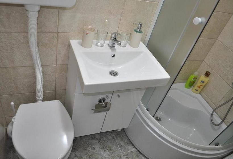 پانسیون Green House