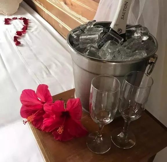 ユースホステル Pousada Rosa 08 Café Da Manhã Gourmet E A 150m Do Centrinho Da Praia Do Rosa