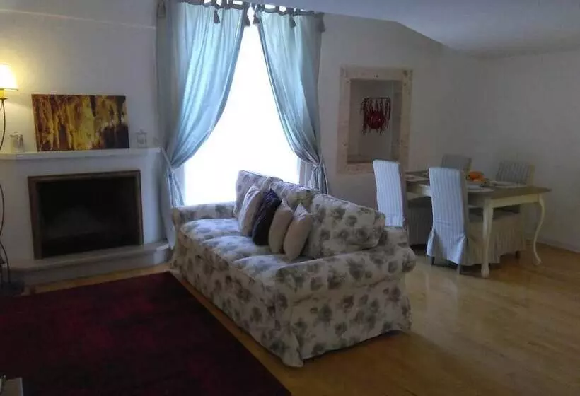 ベッドアンドブレックファースト Arcobello Suite Rooms