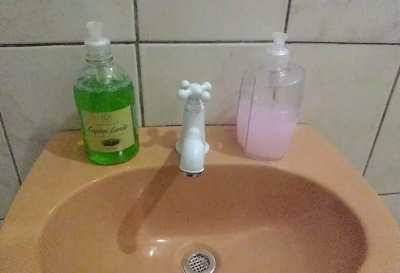 پانسیون Morada Bemtevi Guest House