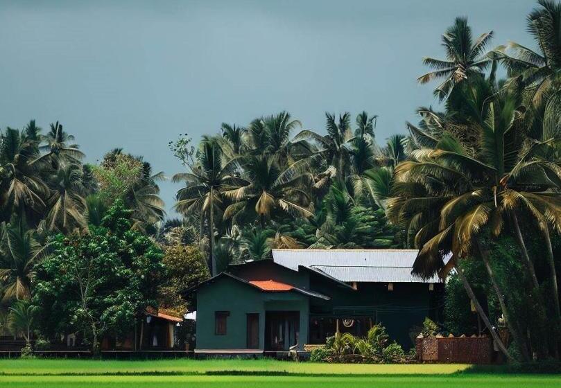 هاستل Coco Garden Holiday Homes