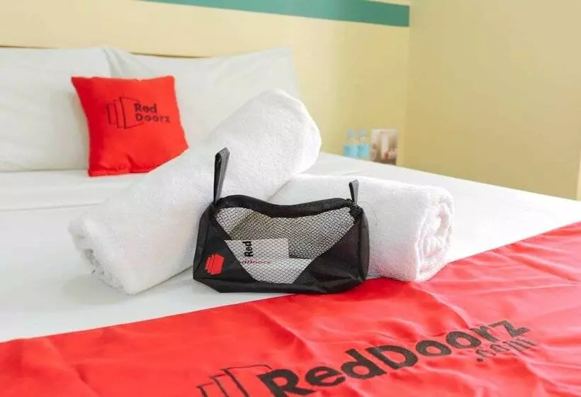 ユースホステル Reddoorz @ Mj Cuenco Avenue Cebu